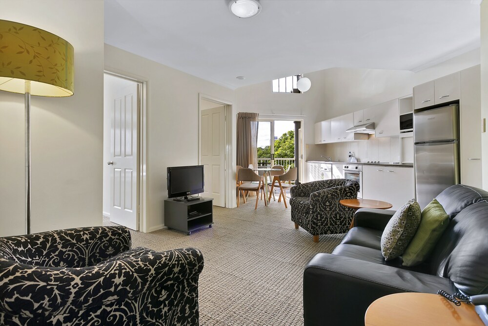 Three Bedroom Apartment - Featured Image