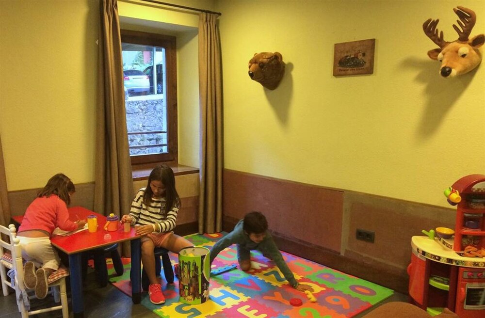 Childrens Area