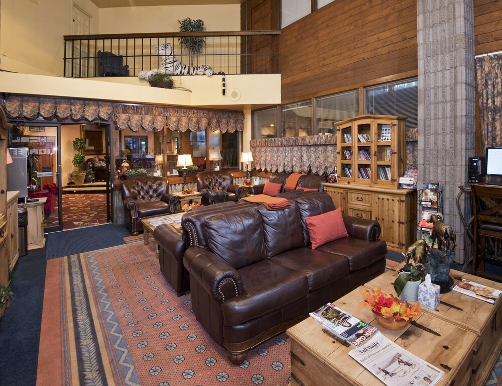 Lobby sitting area, Vail Run Resort