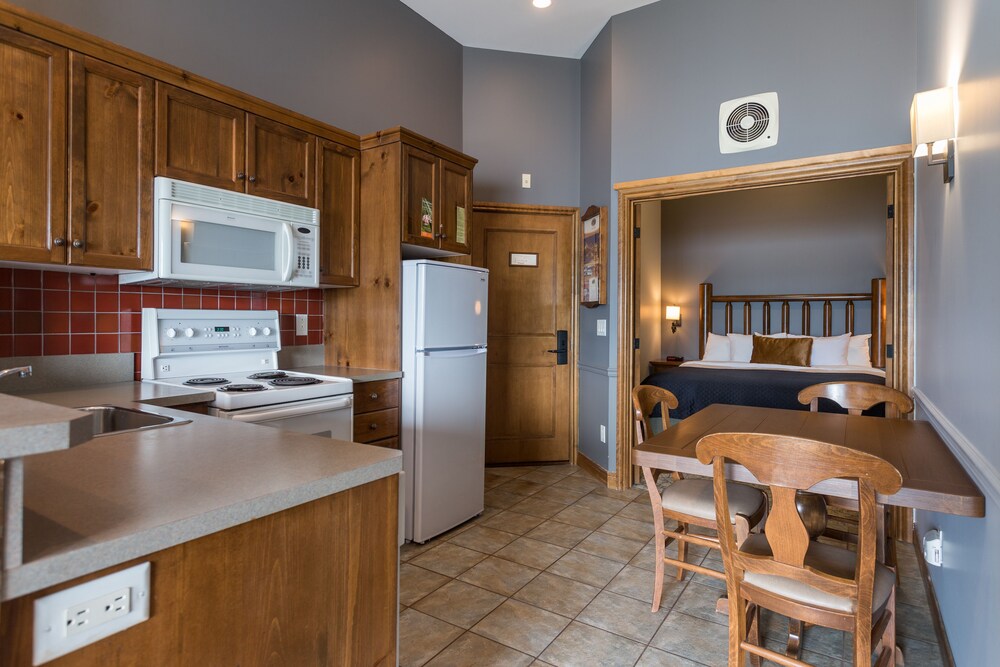 In-Room Kitchen