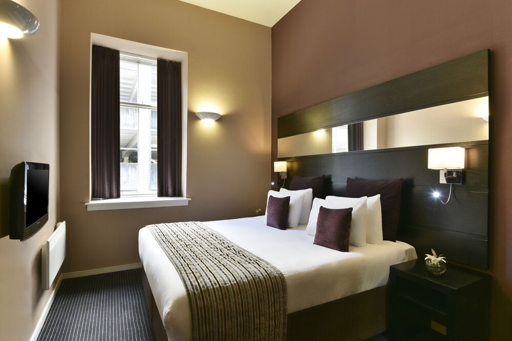 Deluxe Studio - Guestroom