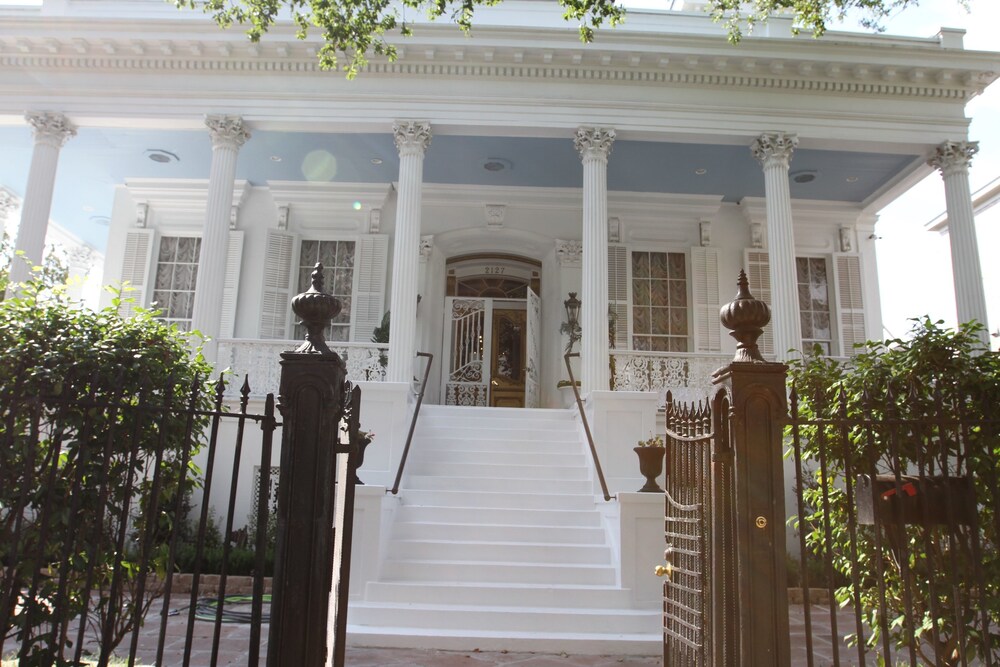 Hotel Front