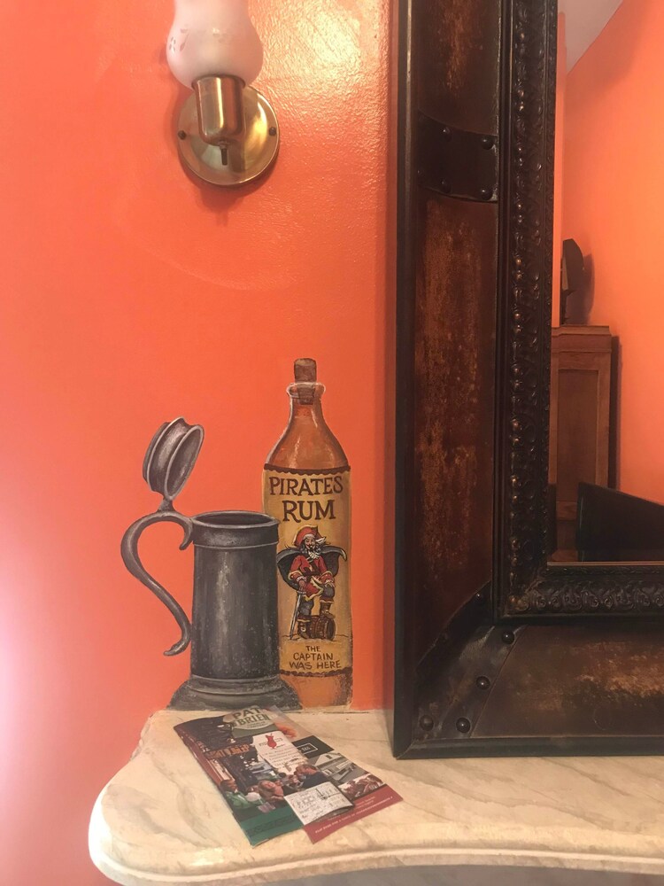 Guestroom
