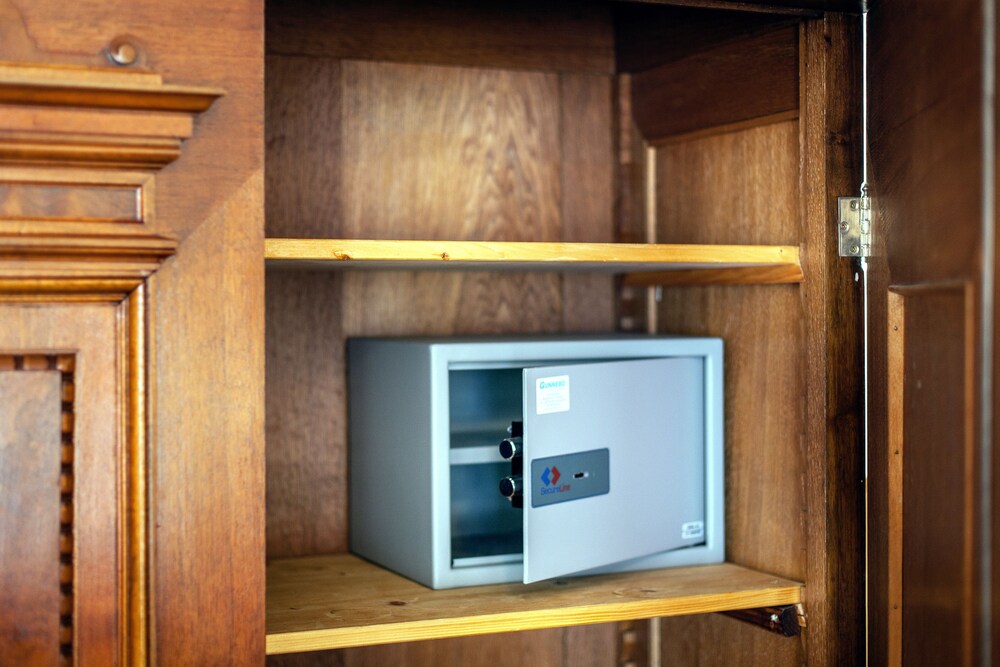 In-Room Safe