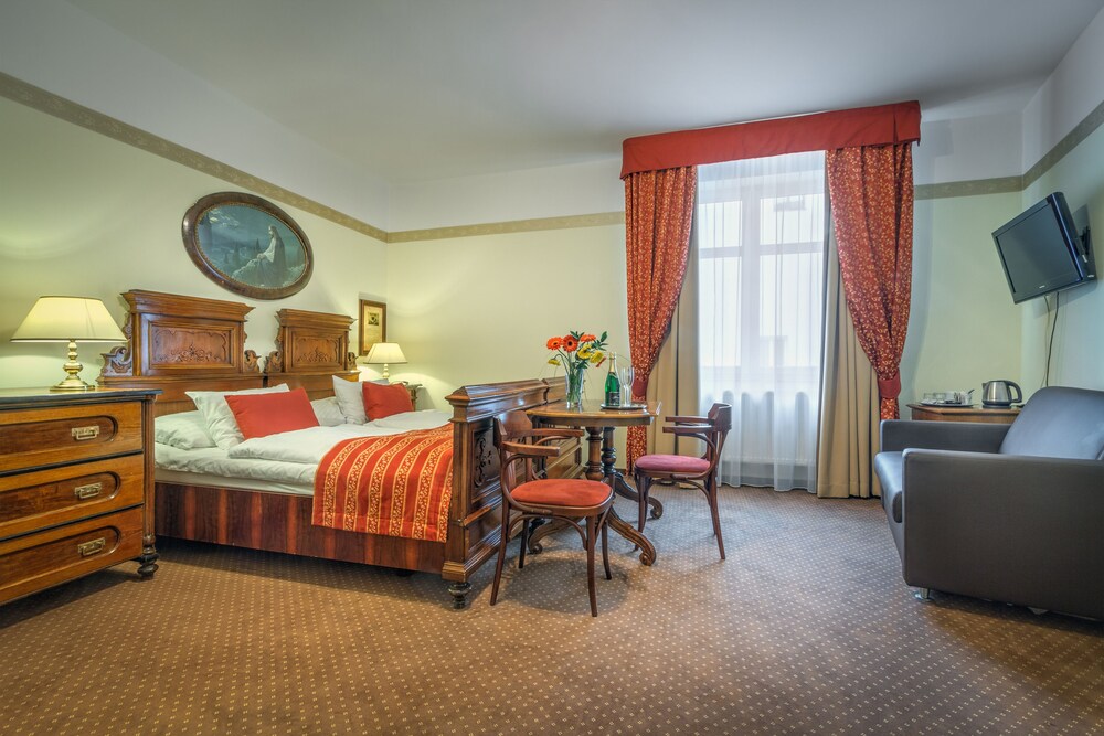 Guestroom
