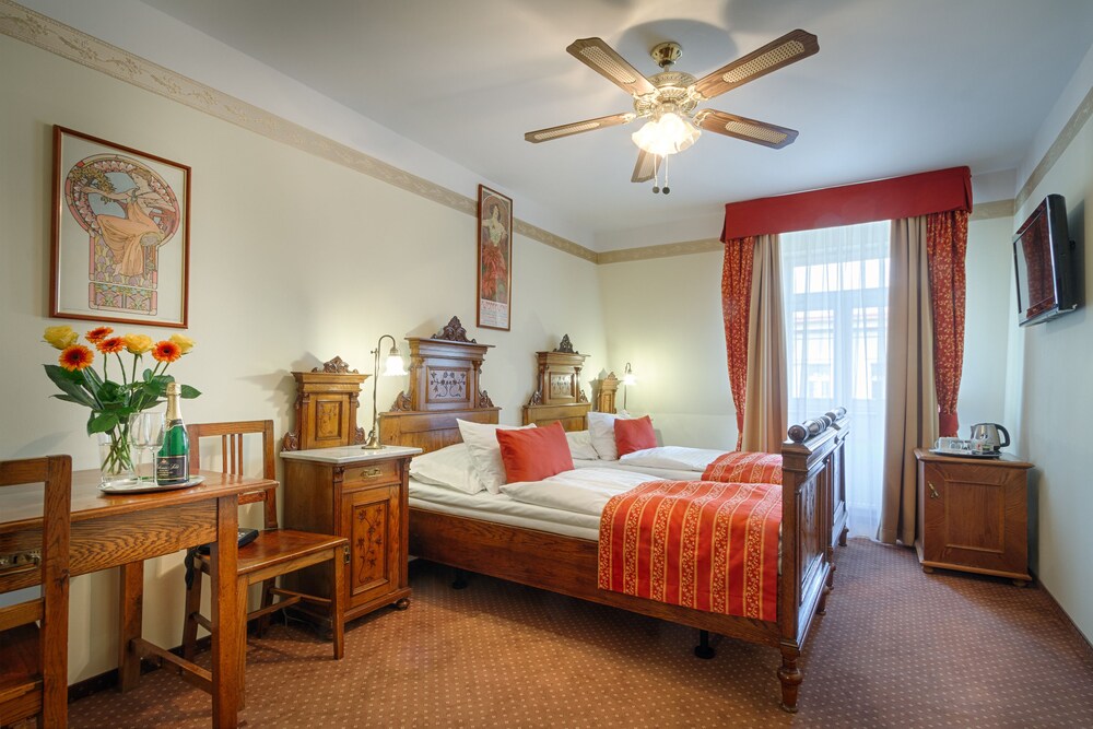 Guestroom