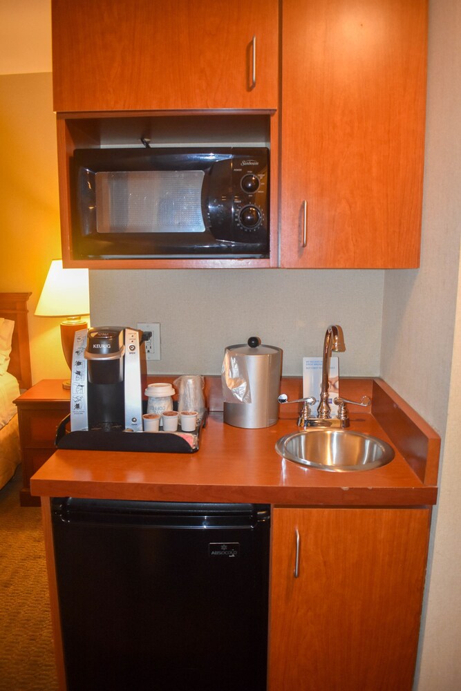 In-Room Kitchenette