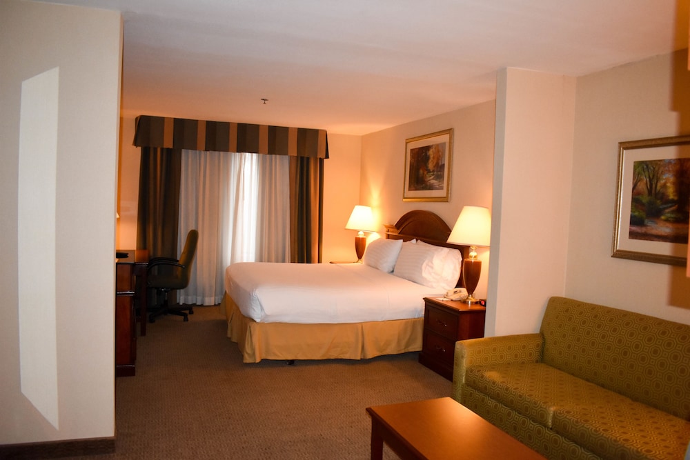 Guestroom View