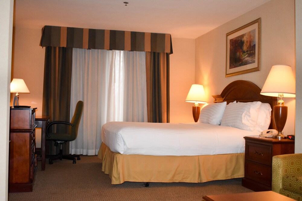 Guestroom View