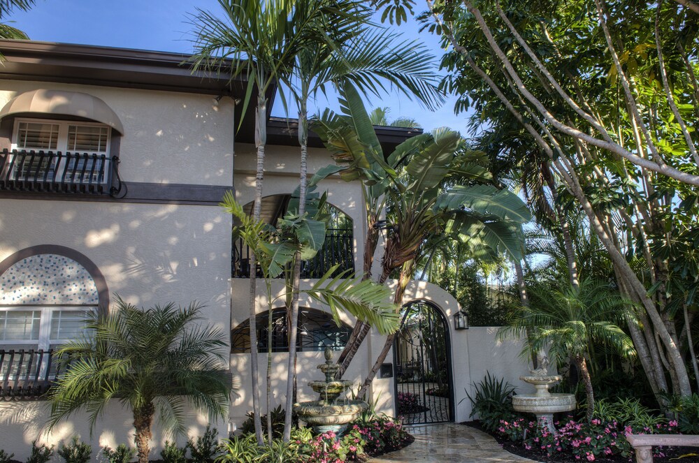 Hotel Front