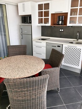 In-Room Kitchen