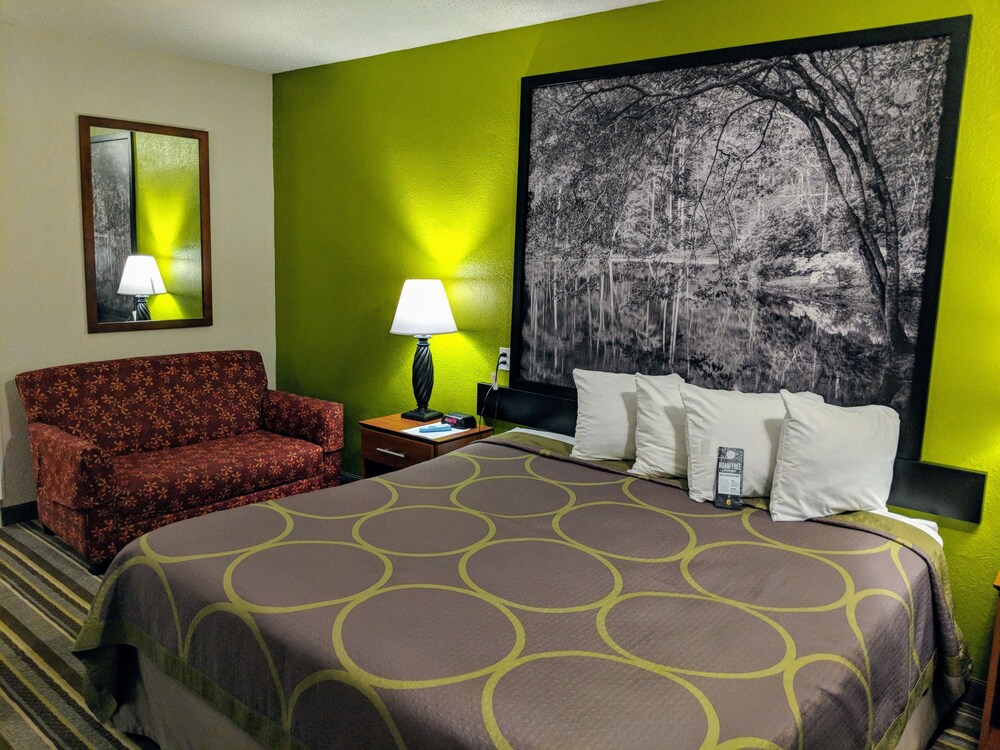 Guestroom