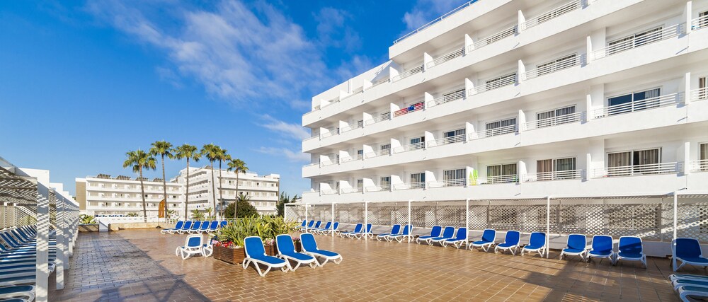 Sundeck