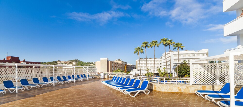 Sundeck
