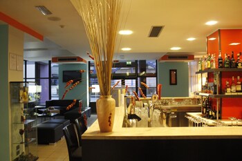 Hotel Lounge