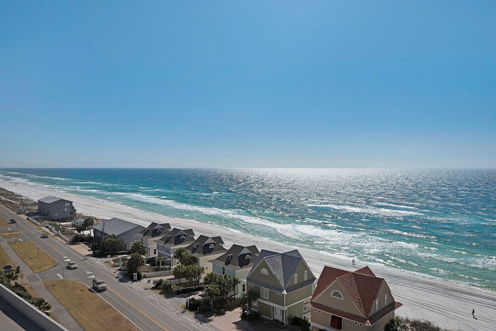 Condo, 2 Bedrooms, 2 Bathrooms, Sea View - Balcony
