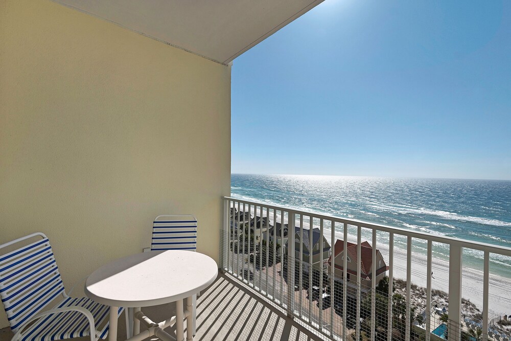 Condo, 2 Bedrooms, 2 Bathrooms, Sea View - Balcony
