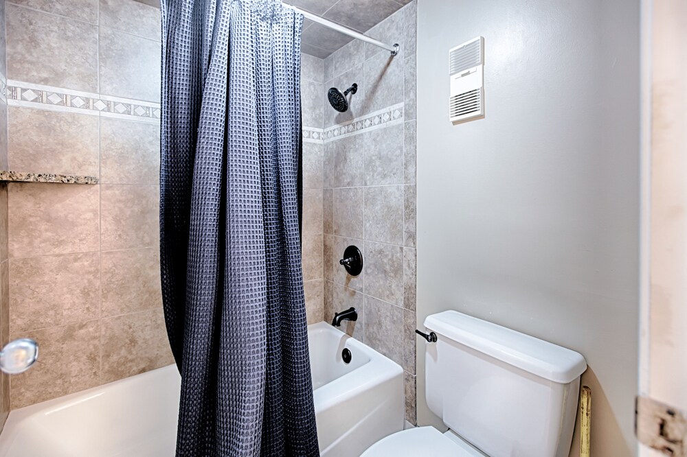Condo, 2 Bedrooms, 2 Bathrooms, Sea View - Bathroom