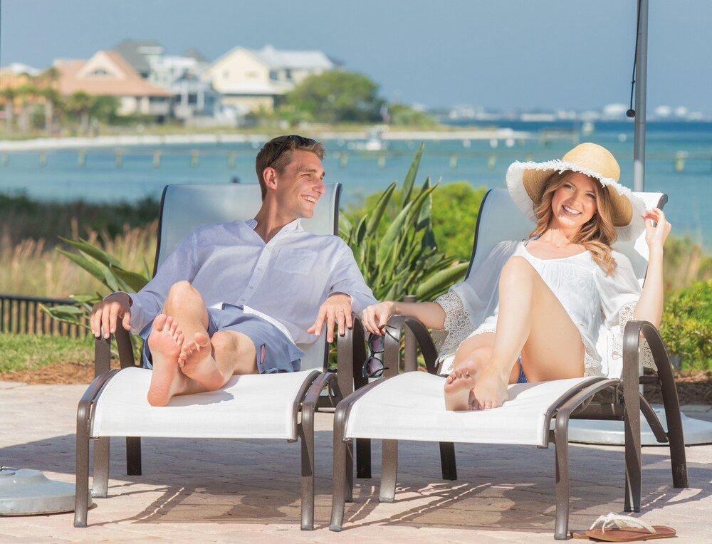 Sundeck