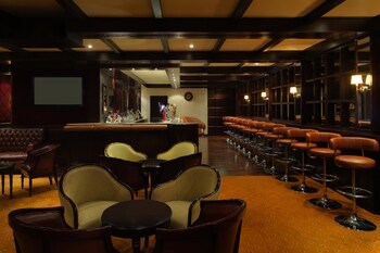 Hotel Bar
