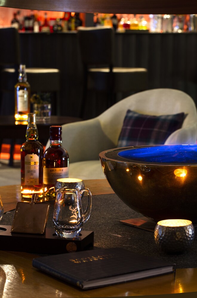 Hotel Lounge