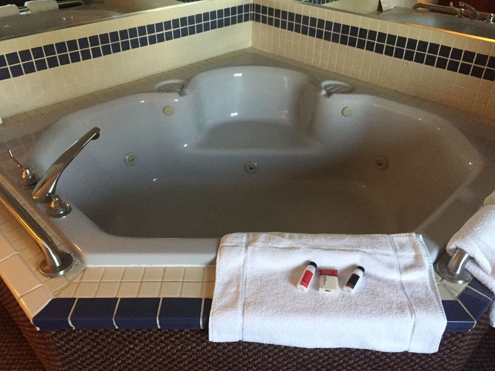 Jetted Tub