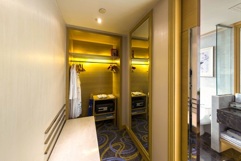 In-Room Safe