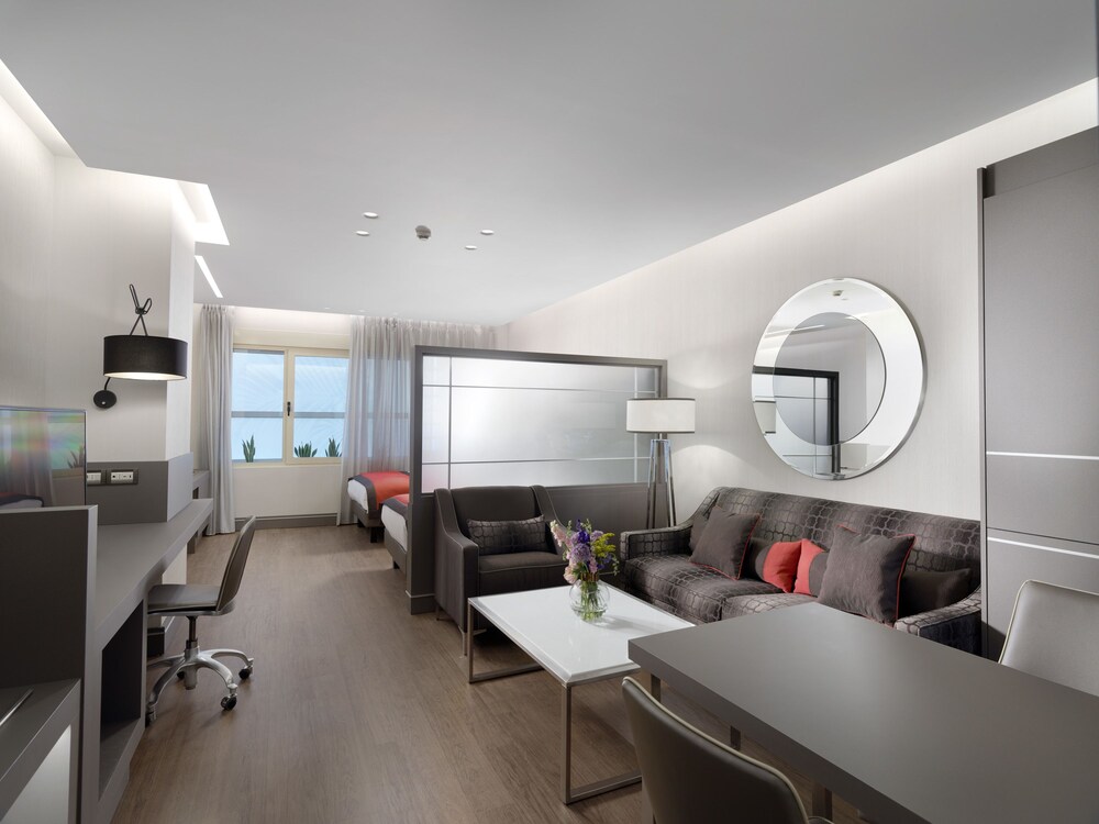 Junior Suite - Living Area