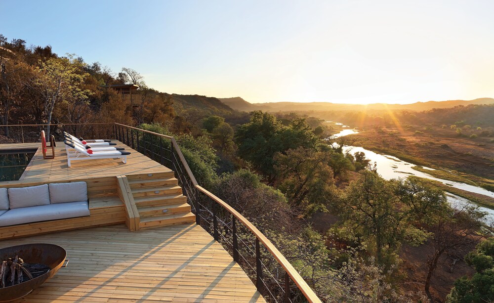 Sundeck