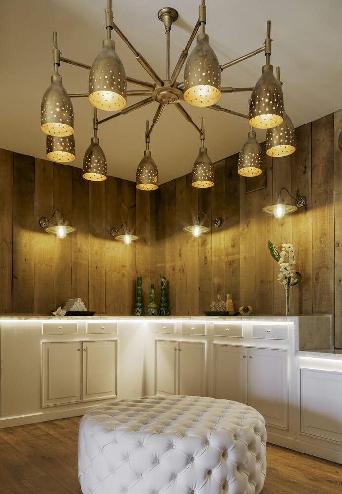 Spa Reception