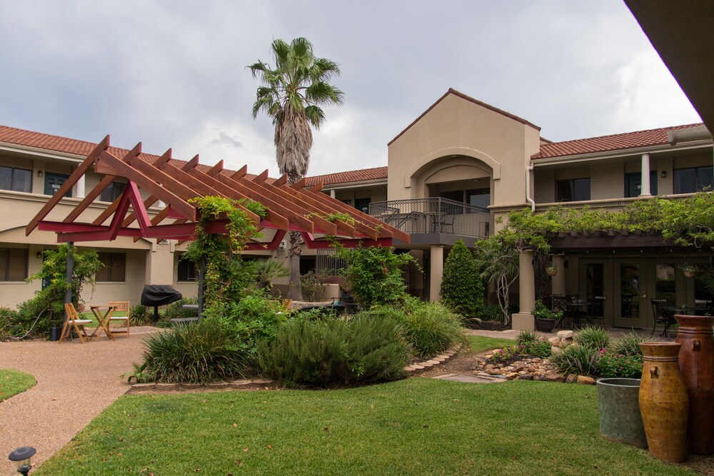Courtyard View