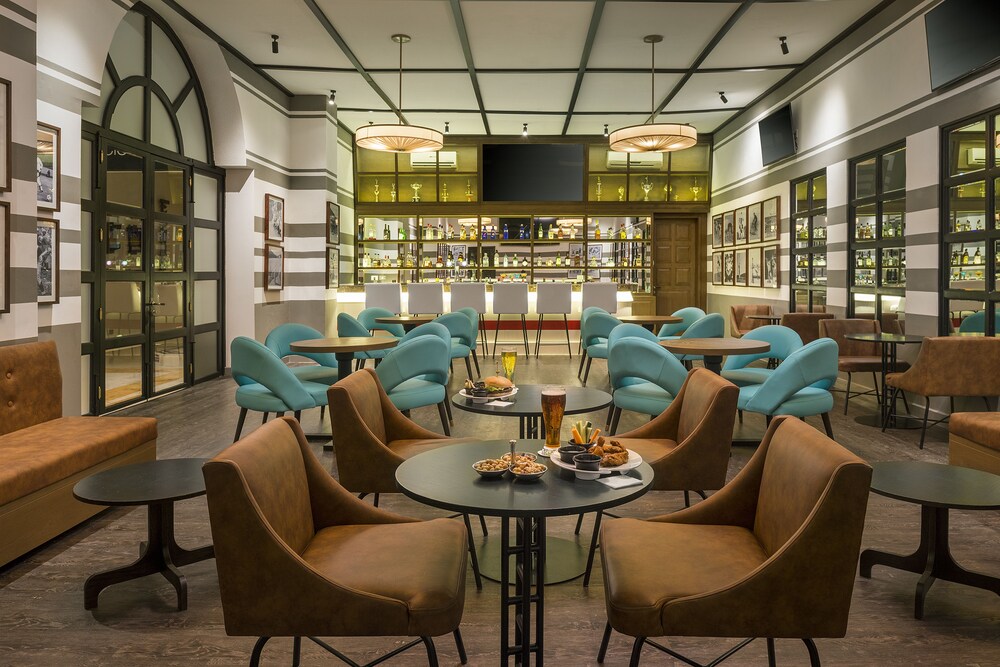 Sports Bar