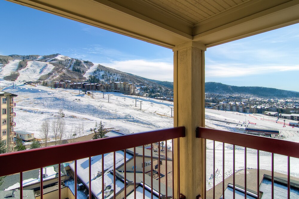 Guestroom View