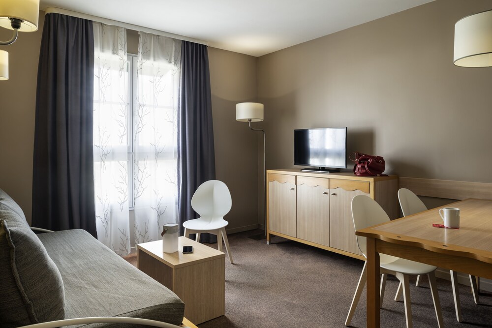 Apartment, 1 Bedroom (4 people) - Room