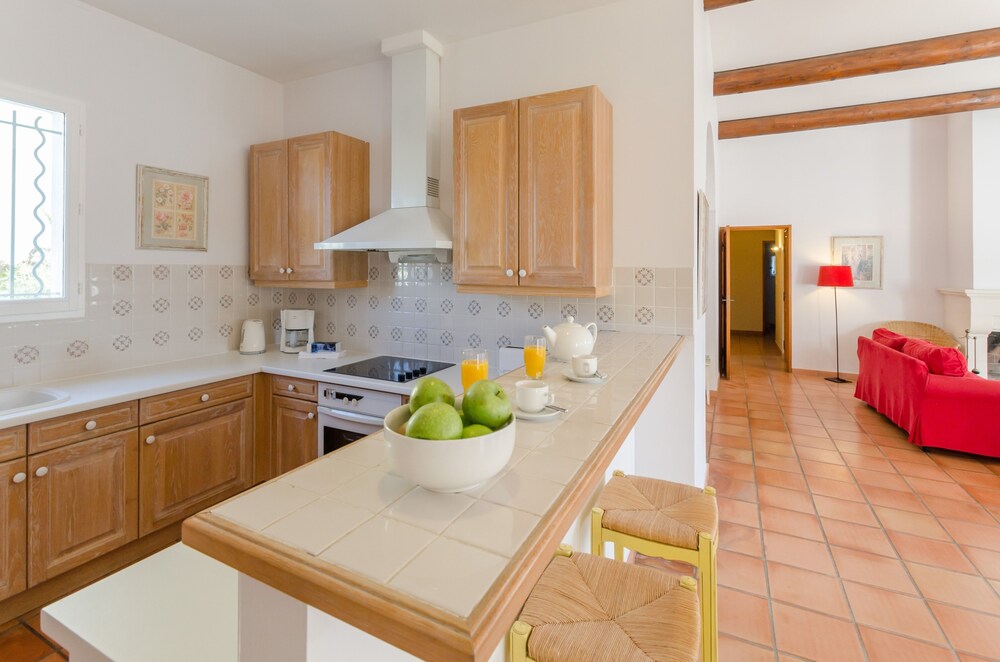 Villa, 4 bedrooms, for 8 pers, Private Pool - In-Room Kitchen