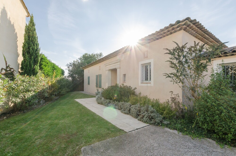 Villa, 4 bedrooms, for 8 pers, Private Pool - Guestroom View