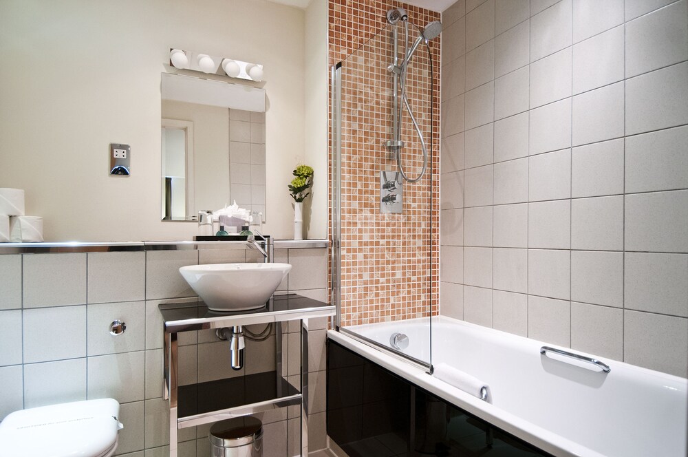 Studio Triple - Bathroom