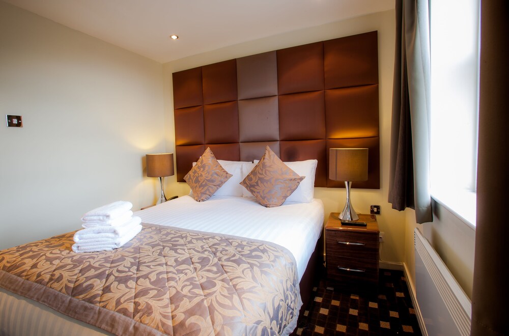 Executive Quadruple Studio - Guestroom