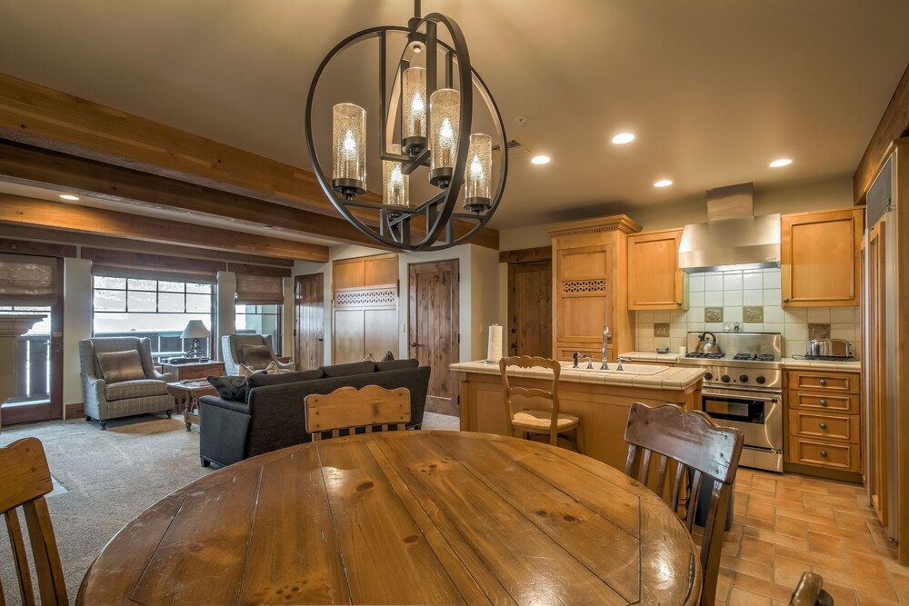 In-Room Kitchen