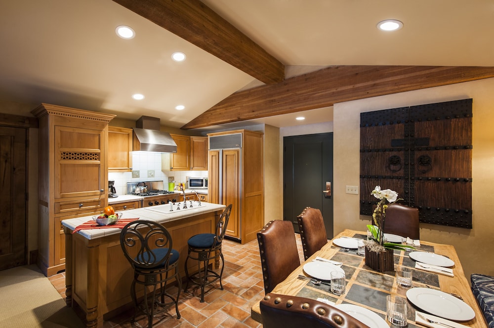 In-Room Kitchen