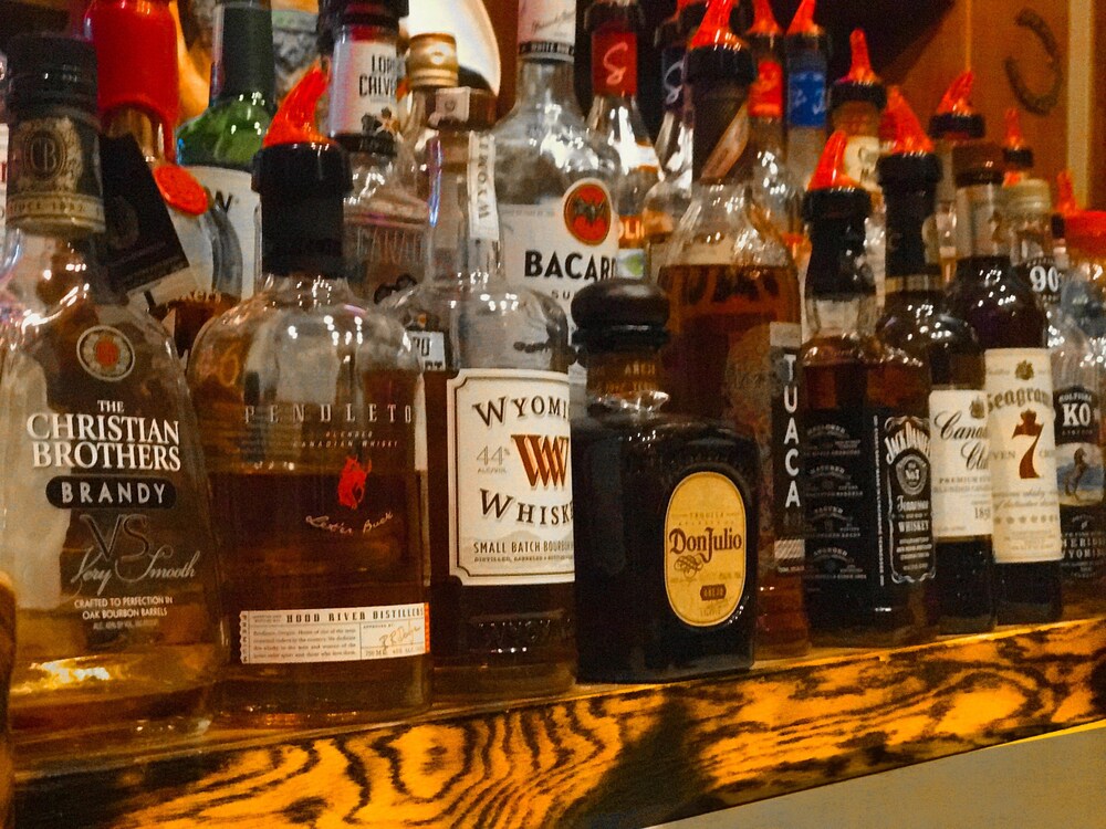 Hotel Bar