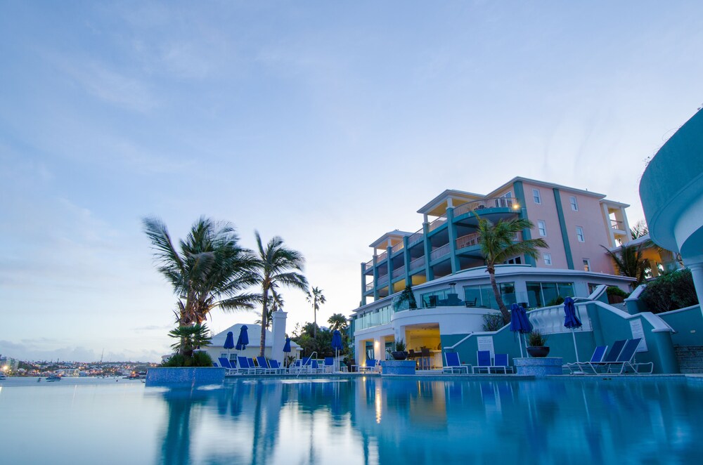 Infinity Pool