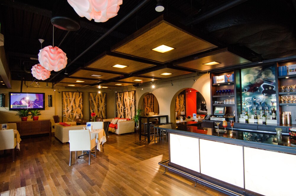 Hotel Lounge