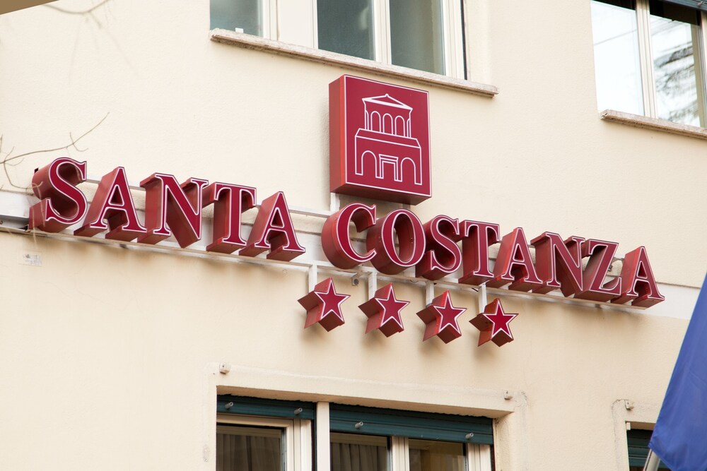 Facciata hotel