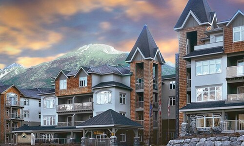 Windtower Lodge and Suites
