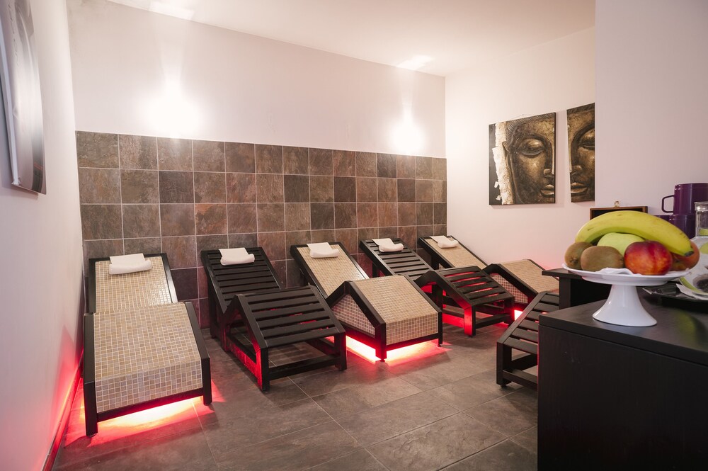 Spa Reception