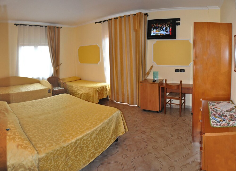 Guestroom