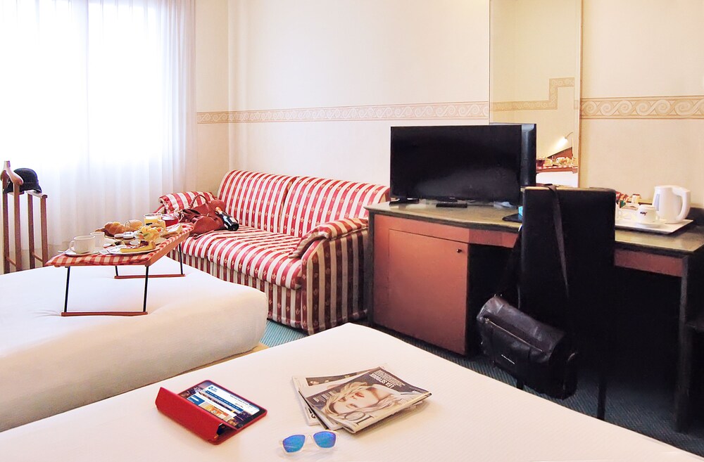 Guestroom