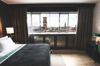 Guestroom View
