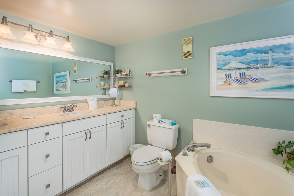 Condo, 3 Bedrooms - Bathroom